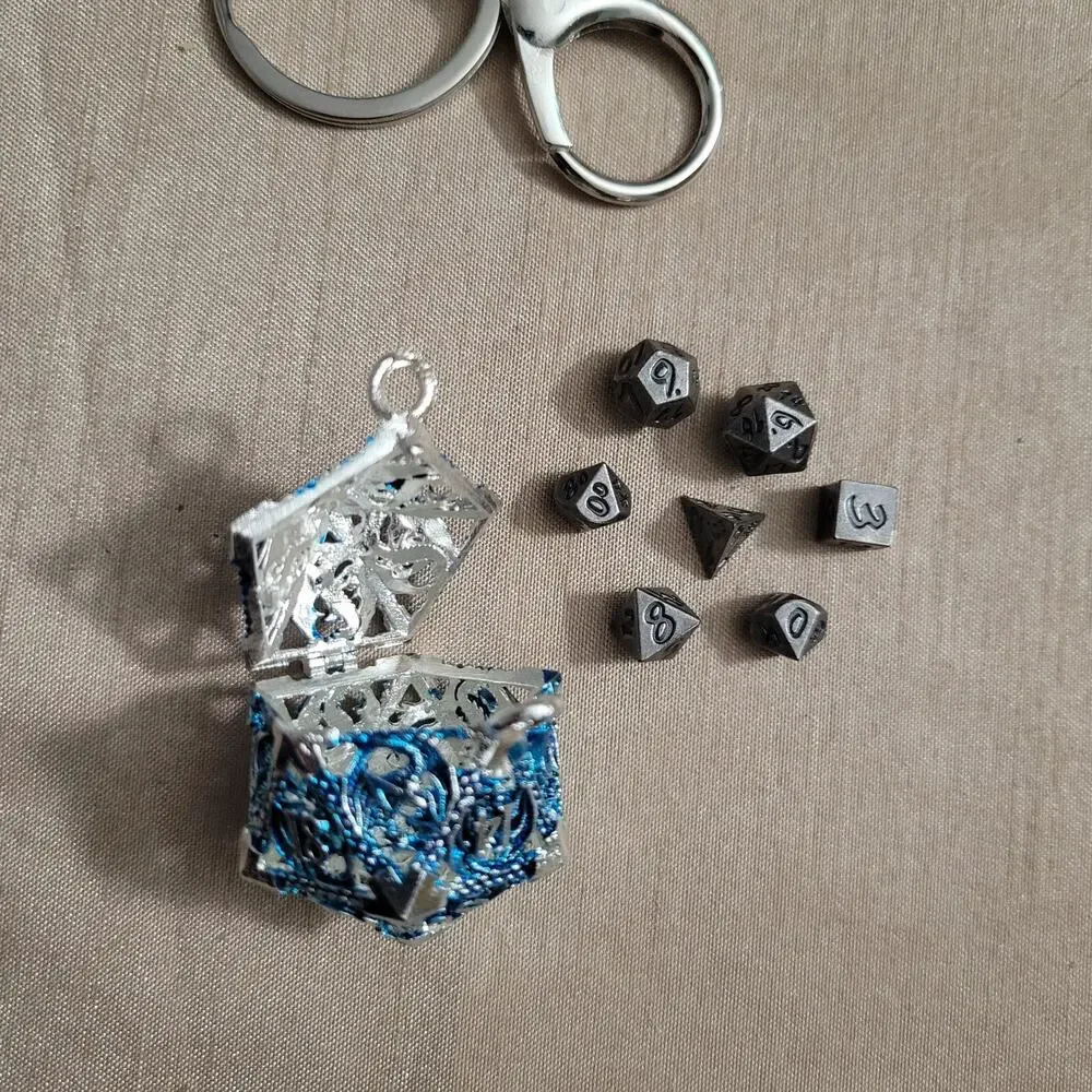 Mini DND blue gamer keychain dice set 6mm set of 7 polyhedral dice in D20